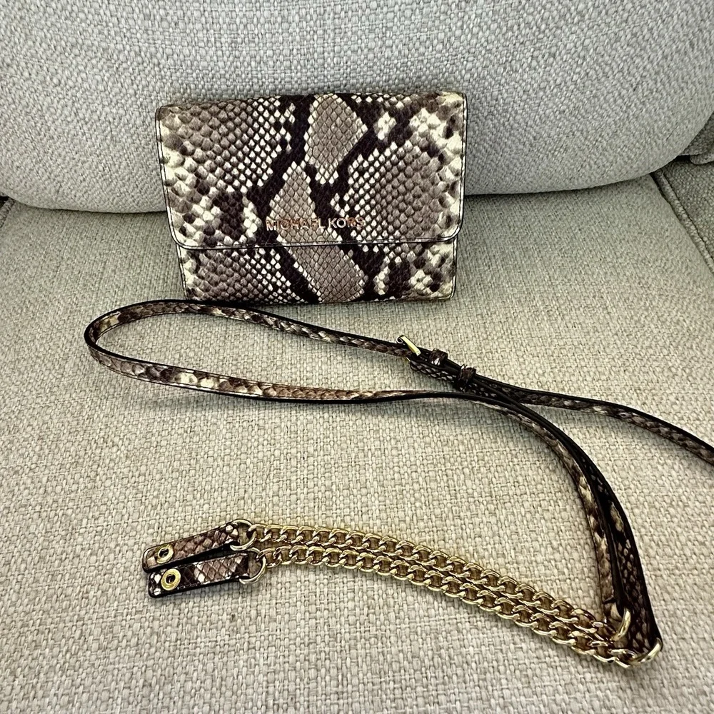 Michael Kors Jet Set Travel Large Phone Crossbody Snakeskin Gold Chain